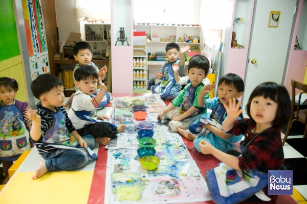 서울시가 어린이집 교사 대 아동비율 축소 시범사업의 결과를 21일 밝혔다. ⓒ베이비뉴스