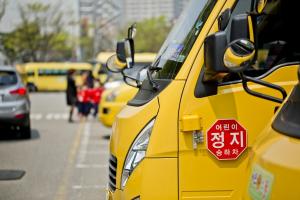 어린이 통학차량 '갇힘 사고' 막는 통학버스 위치알림 서비스 운영
