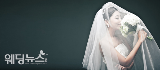 11월 결혼을 앞둔 세미-민우혁 커플이 18일 웨딩화보를 공개했다. ⓒ구호스튜디오