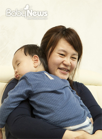 희귀난치성질환을 앓고 있는 김민화(30) 씨는 생명보험사회공헌재단의 고위험임산부 지원사업의 혜택을 받아 다음달 초 둘째의 출산을 준비하고 있다. ⓒ생명보험사회공헌재단