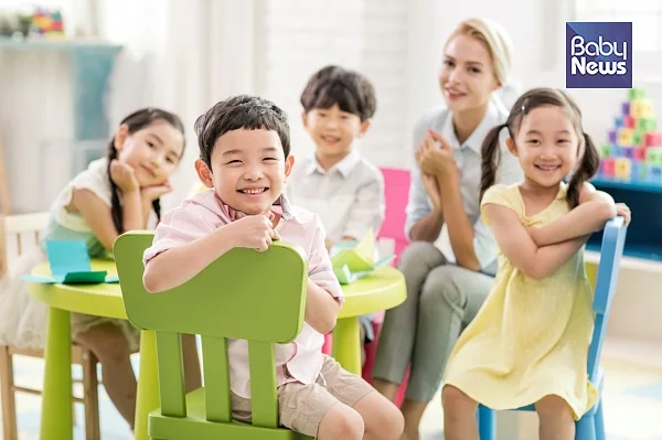 아이를 세상이 원하는 사람으로 만들려고 하지 마세요. 세상이 아이들에게 맞출 수도 있답니다. 아이를 가장 그 아이답게, 아이가 가진 특별한 기질을 잘 살려 키운다면 말입니다. ⓒ베이비뉴스