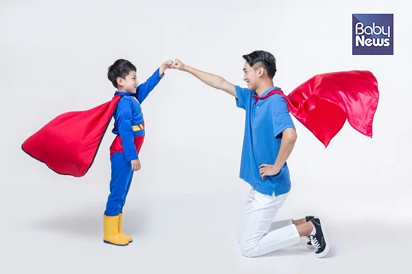 아이의 잘난 척. 마냥 받아주는 것도, 마냥 부정하는 것도 해결 방법이 아닙니다. ⓒ베이비뉴스