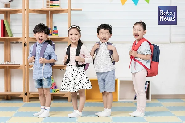 코로나19 때문에 내내 집에만 있었던 아이들이 드디어 개학을 맞이합니다. 한 숨 돌렸다 싶기도 하면서도, 걱정이 많습니다. 무엇부터, 어떻게 챙겨야 할까요? ⓒ베이비뉴스