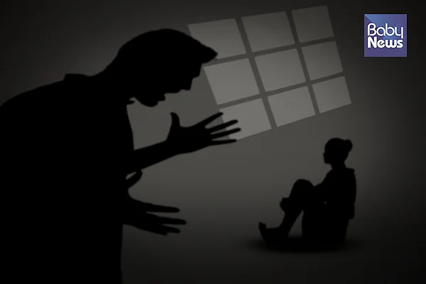 인터넷 커뮤니티에서 산부인과 의사를 사칭해 임산부의 배 사진을 요구하는 사례가 늘고 있어 주의가 필요하다. ⓒ베이비뉴스