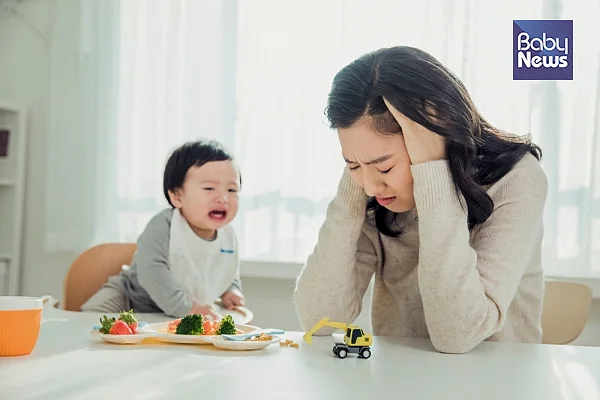 아이 키우는 일이 힘들고 지치고, 우울합니다. 이러면 안 되는데…. ⓒ베이비뉴스