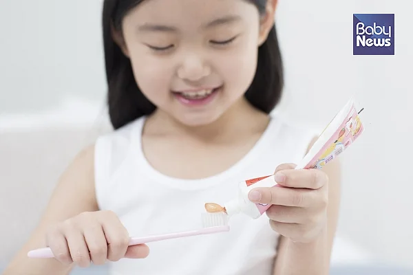코로나19 비말 감염 예방 차원에서 양치질을 하지 않는 어린이집이 늘고 있다. ⓒ베이비뉴스