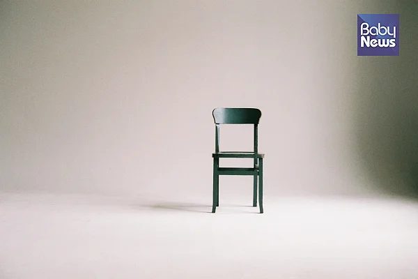 대안 훈육, 효과적인 훈육으로 거론되는 '생각하는 의자'. 그런데, 이 훈육법도 아동학대다. 이유가 무엇일까. ⓒ베이비뉴스