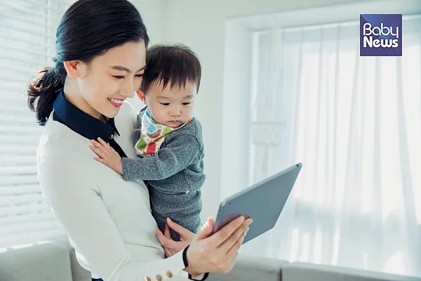 아이들에게 도움이 되는 미디어를 적절히 활용하는 것도?좋다.?ⓒ베이비뉴스