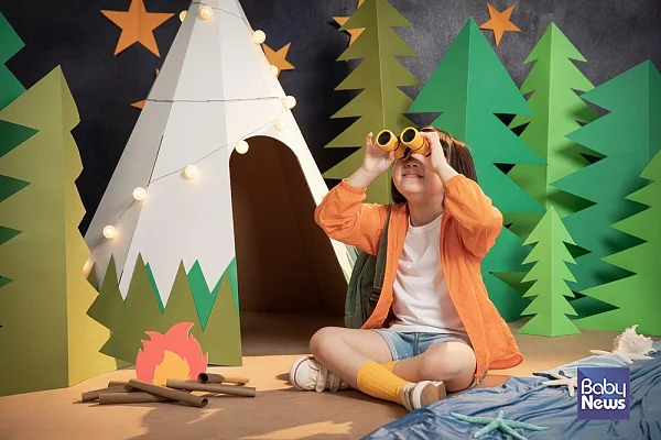 아이가 일상에서 자연스럽게 마주하는 현상을 두고 공통점과 차이점을 찾을 수 있도록 유도할 수 있다.?ⓒ베이비뉴스