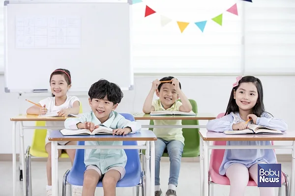 경기도가 대학교 보육학과 동아리 10곳과 손을 잡고 9월부터 도내 어린이집에서 인형극, 뮤지컬 등 다양한 문화 프로그램을 비대면으로 제공한다. ⓒ베이비뉴스
