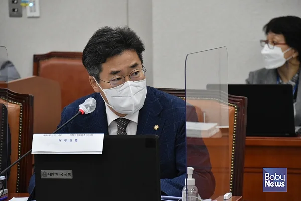 박찬대 의원은 “지역별로 방화셔터 개선율에서 큰 차이가 나는데 이는 지역별 투자 우선순위에 대한 인식의 결과로 보인다”고 말했다. ⓒ박찬대 의원실