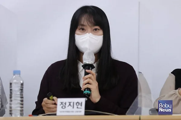 정지현 사교육걱정없는세상 공동대표는 ▲교육·보육의 질을 높이기 위한 교사 대 영유아 비율 개선 ▲차별없는 장애영유아 보육·교육 개선 ▲놀이 환경이 충분한 실내외 시설 개선 ▲영유아기 불평등을 해소하기 위해 국가 재정 투자 확대를 제안했다. 김재호 기자 ⓒ베이비뉴스