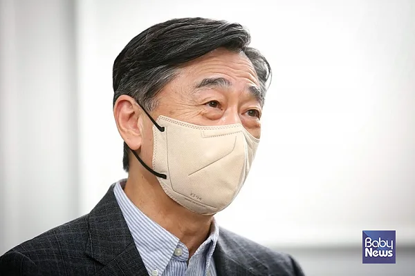 오준 세이브더칠드런코리아 이사장은 자신의 어린 시절을 되돌아보며 "생각하는 것과?공상하는 것을?좋아했던 아이였다"고 말했다.?최대성 기자 ⓒ베이비뉴스