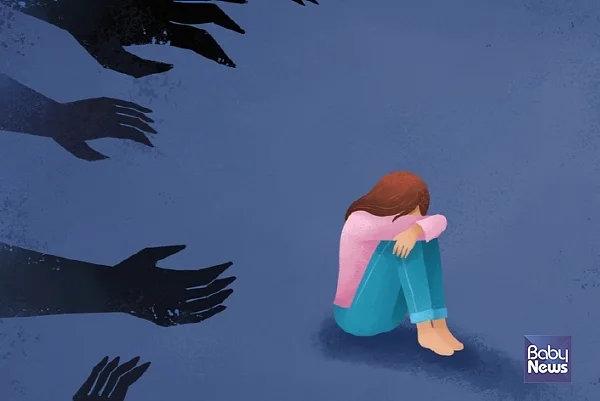 친족성폭력은 피해자와 가해자 간 '친족' 관계의 특수성으로 성범죄 중에서도 가장 은폐되기 쉬운 범죄에 속한다. ⓒ베이비뉴스
