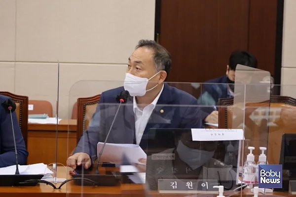 국회 보건복지위원회 소속 김원이 더불어민주당(목포시) 국회의원. ⓒ김원이의원실