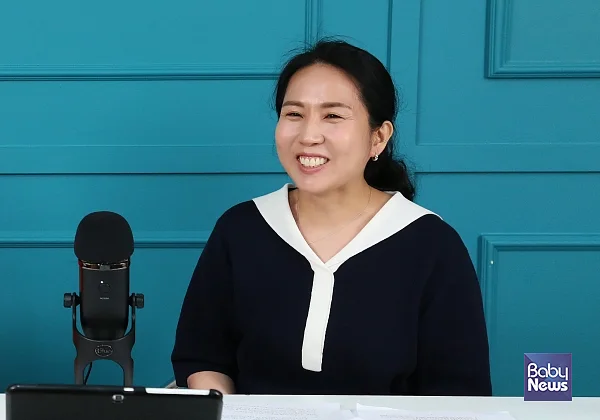 아동심리전문가인 박현숙 마인드카페 원장은 부모4.0 맘스클래스 라이브에 출연해 아이를 키우는 부모들의 고민을 실시간으로 해결해줬다. 이효상 기자 ⓒ베이비뉴스