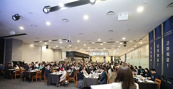 베이비뉴스 2023 파트너스데이에는 정관계, 육아업계, 보육계, 유아교육계, 언론계 등 300여 명의 파트너들이 참석했다. 이효상 기자 ⓒ베이비뉴스