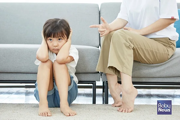권위 있는 부모가 되기 위해서는 아이에게 효과적으로 지시할 줄 알아야 한다. ⓒ베이비뉴스