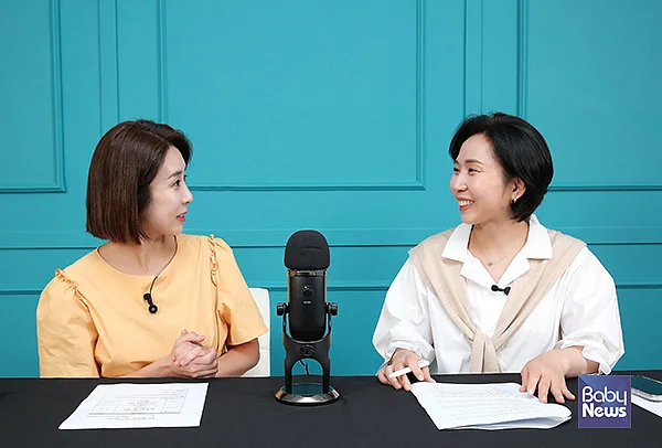 이나영 베이비뉴스 육아캐스터와 박현숙 마인드카페 심리상담센터 아동파트 대표원장. 이효상 기자 ⓒ베이비뉴스
