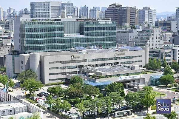 수원특례시 청사 전경.?ⓒ수원특례시