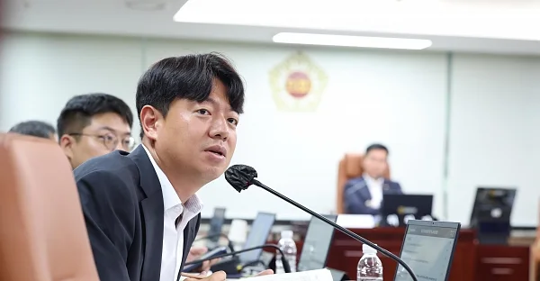 박상근 의원(교육위원회 회의 사진). ⓒ서울시의회