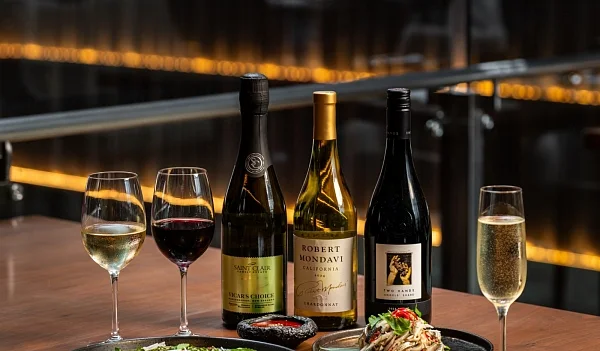 페어몬트 서울 스펙트럼 ‘An Extensive Wine Selection’.