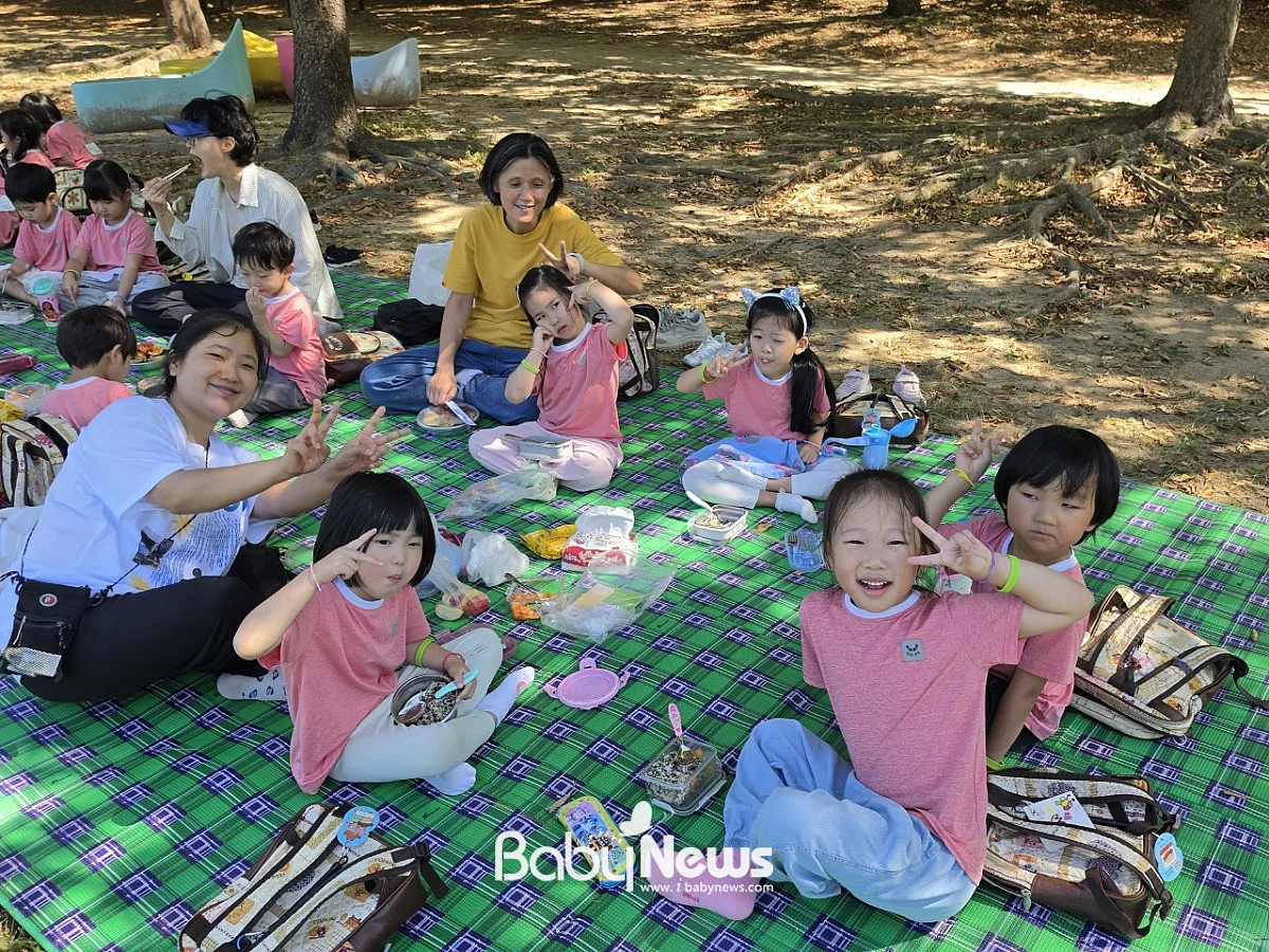 푸른숲어린이집 아이들의 소풍 사진. ⓒ푸른숲어린이집
