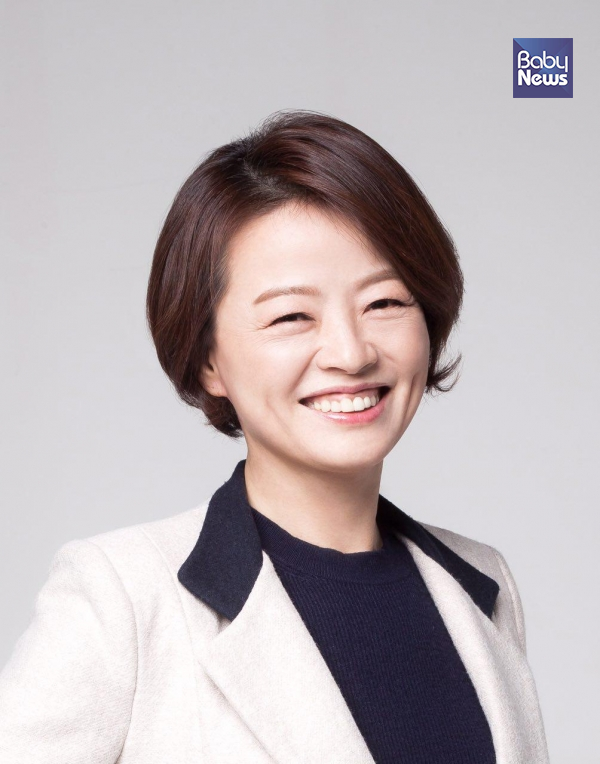 진선미 더불어민주당 원내수석부대표가 최근 동두천 어린이집 통학 차량 사고가 발생한 것과 관련해 '슬리핑 차일드 체크' 제도를 도입해야 한다고 주장했다. ⓒ진선미의원실