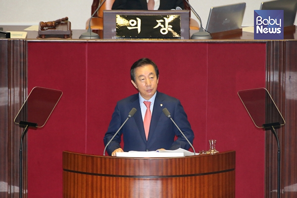 김성태 자유한국당 원내대표가 5일 오전 서울 국회 본회의장에서 교섭단체 대표연설을 했다 ⓒ자유한국당