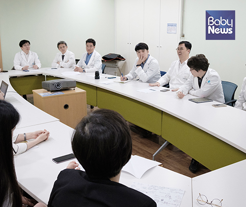 여성한방네트워크 자윤한의원 부산센텀점 김현수 원장은 "난임으로 고통 받는 부부들에게 희망을 줄 수 있도록 노력하겠다"고 밝혔다. 자윤한의원 의료진 모습. ⓒ자윤한의원