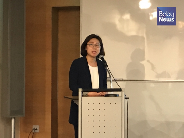 한국보건사회연구원 주최로 열린 ‘2019년 제1차 인구포럼 : 대기환경과 저출산·고령화’에서 한국보건사회연구원 이상정 부연구위원은 “미세먼지에 대한 국민적 관심과 인식수준은 높아졌지만 그에 반해 실질적인 연구·조사는 되지 않았다”고 말했다. 김재희 기자 ⓒ베이비뉴스