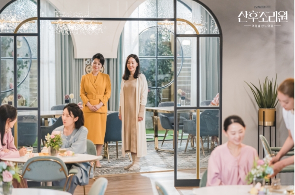 그야말로 궁궐같은 산후조리원,이런 산후조리원에 가 본 엄마들 있나요? ⓒTvn