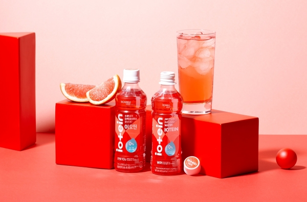 바른손라이프사이언스의 건강기초식품 브랜드 ‘비케어드’에서 출시한 신개념 이온프로틴 음료 ‘이오틴’ ⓒ바른손라이프사이언스