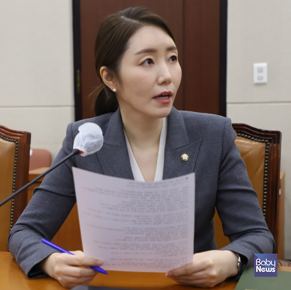 강선우 더불어민주당 의원(서울 강서갑)은 디딤씨앗통장 통합관리시스템을 구축해 운영하도록 하는 「아동복지법」 개정안을 26일 대표발의 했다. ⓒ강선우 의원실