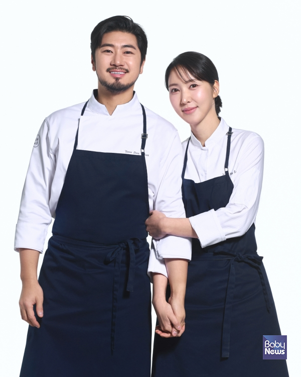 5월 5일 어린이날을 맞아 유니세프 한국위원회에 2천만 원을 기부한 김희은•윤대현 셰프. ⓒ부이엔티