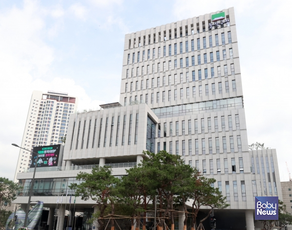 동작구청 전경.