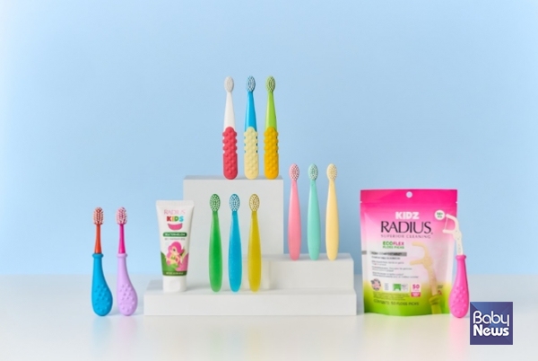 래디어스 칫솔·치실·치약 3 STEP 라인업 제품컷. ⓒ래디어스
