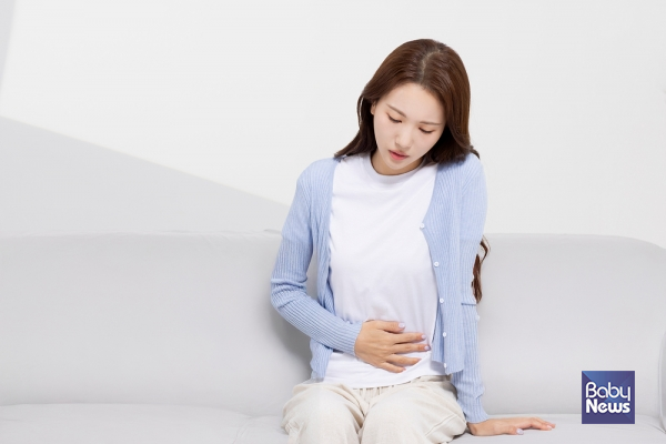 정부가 난임 지원을 확대하는 동안 지방이양된 난임시술비 지원사업의 지자체 예산은 4년 새 149.6% 늘어 국고사업 전환 요구가 커지고 있다. ⓒ베이비뉴스