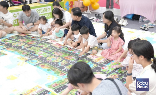서울지회 기고 서울국제유아교육전키즈페어에서 만난 ‘함께 육아’의 희망 일상의 기쁨으로 이어지길 썸네일