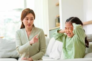 혼내고 이걸 안 하면 관계 망가집니다