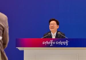 이재명 대통령 "저출생 해법은 희망있는 사회 만드는 것"