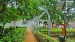 [아이들과 가볼 만한 곳] 더위 식히는 시원한 안개... 강북구, 율곡어린이놀이터에 '쿨링포그' 설치 外