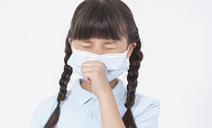 [맘스팁] 아이들 기침은 다 감기일까요?